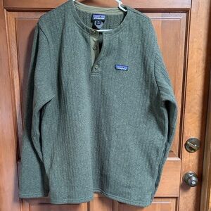 Patagonia Olive Green Better Sweater Henley Size XL